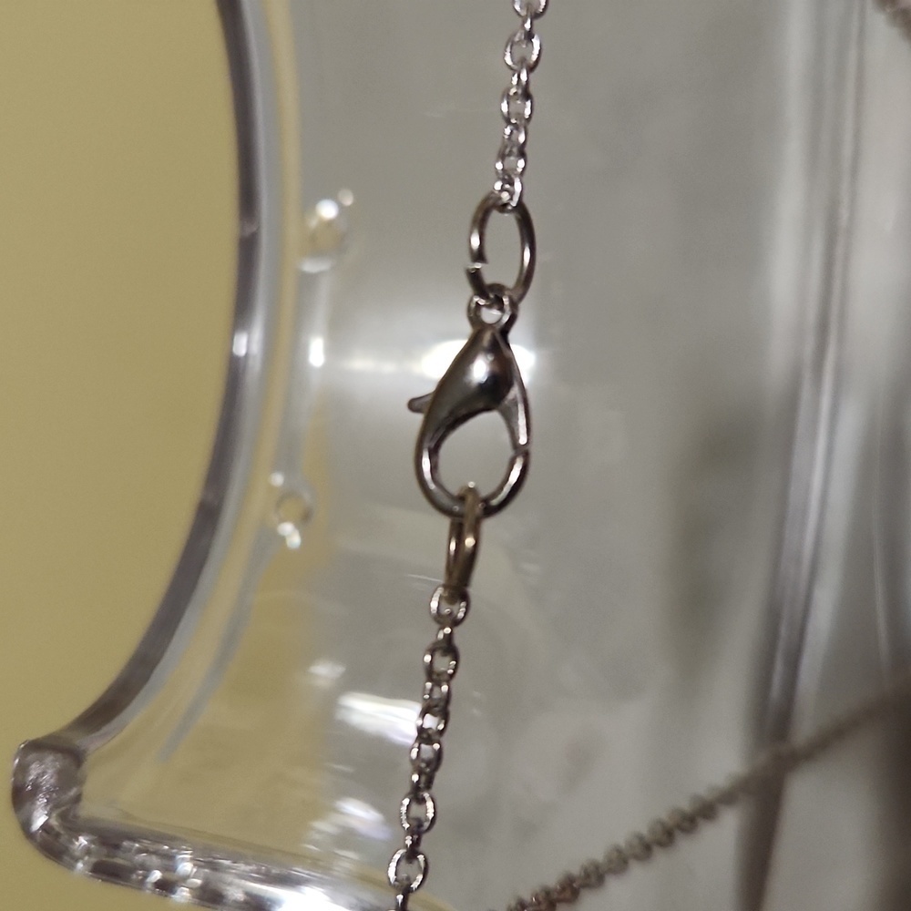 NECKLACE - Picture 5 of 7
